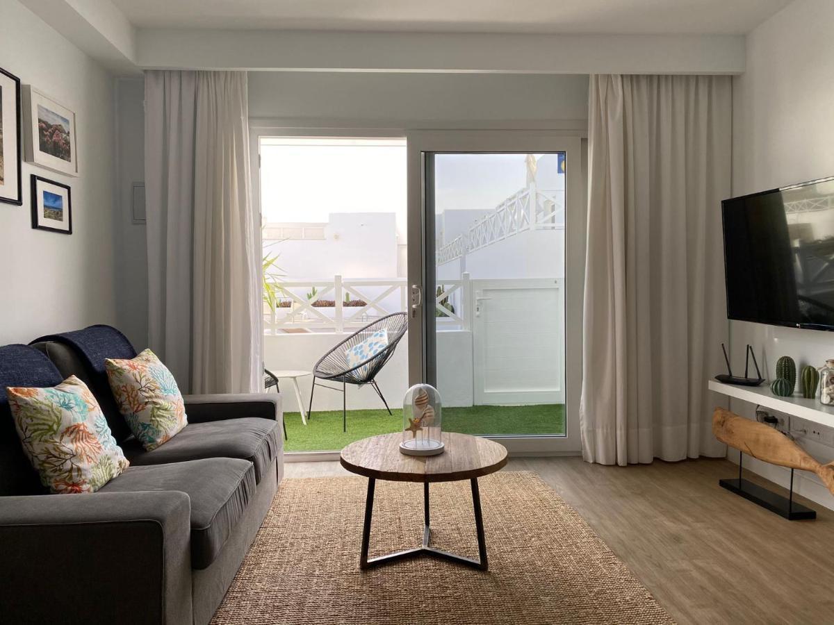Flower Beach Suite Pool Плайя-Онда Экстерьер фото