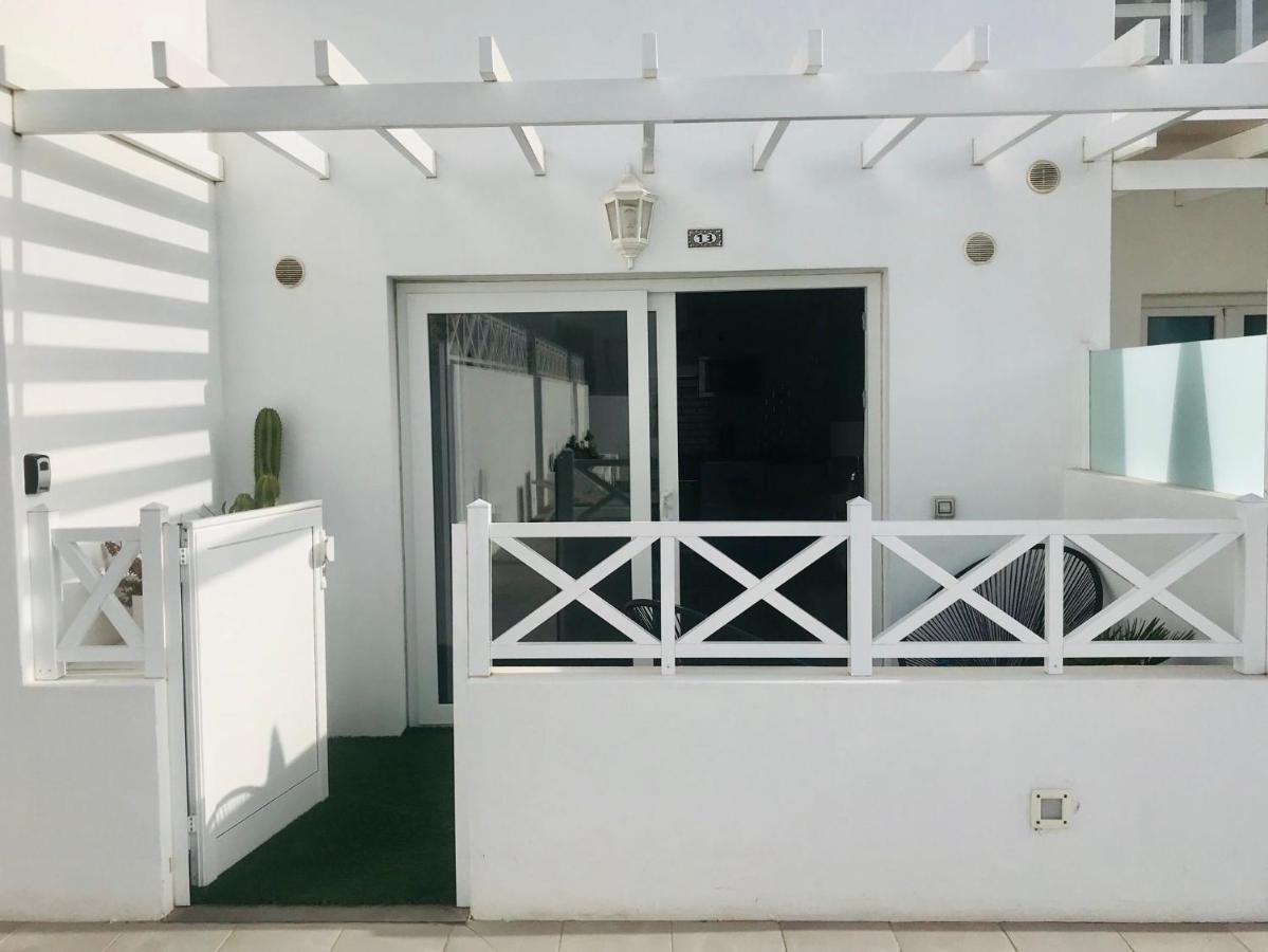 Flower Beach Suite Pool Плайя-Онда Экстерьер фото